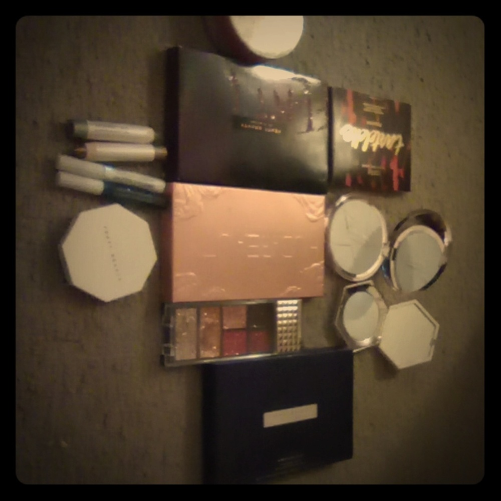 A makeup bundle for my fellow makeup lovers